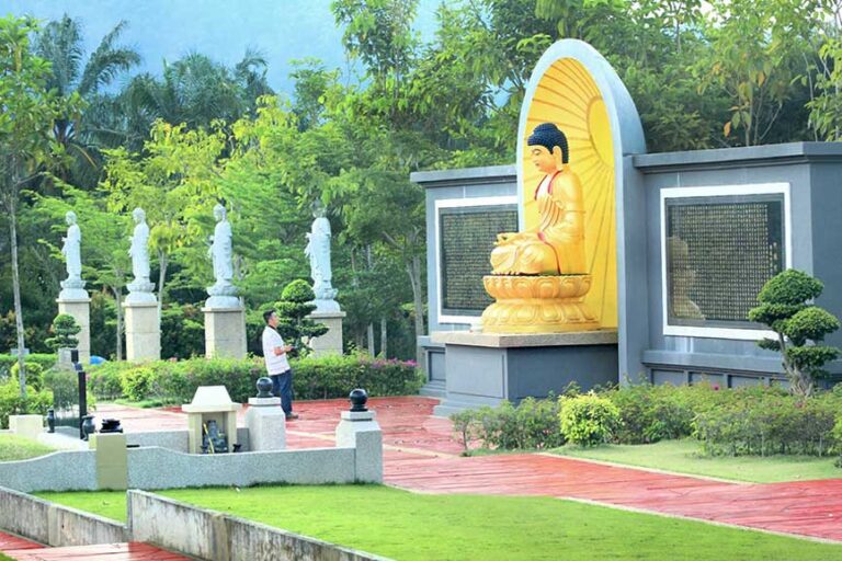 New_Buddha-Statue